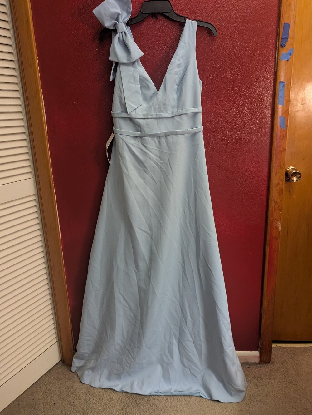 Light Blue V-Neck Maxi Dress with Shoulder Bow
